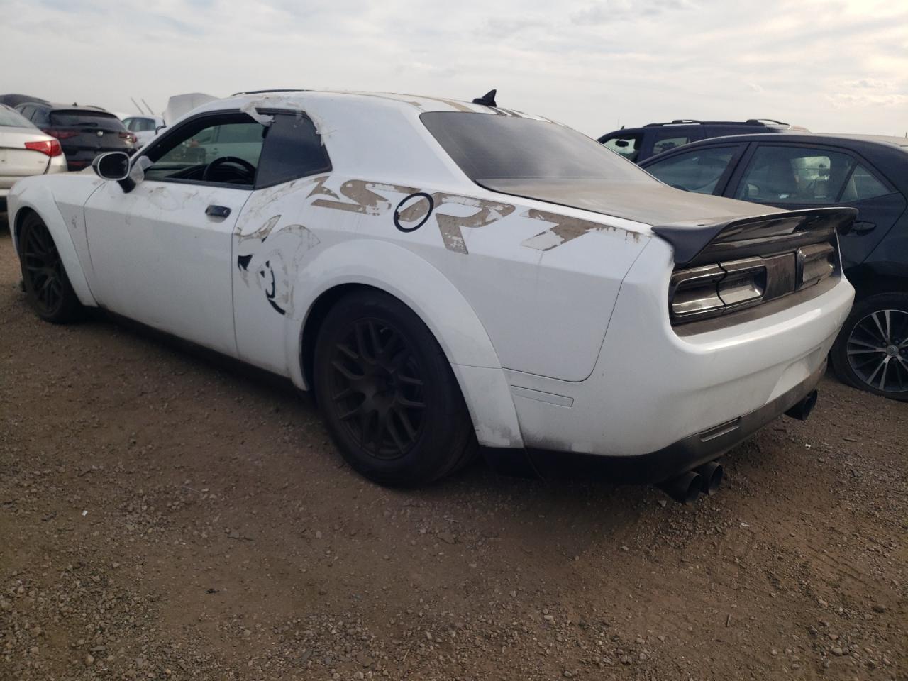 2C3CDZC97GH352504 2016 DODGE CHALLENGER - Image 2
