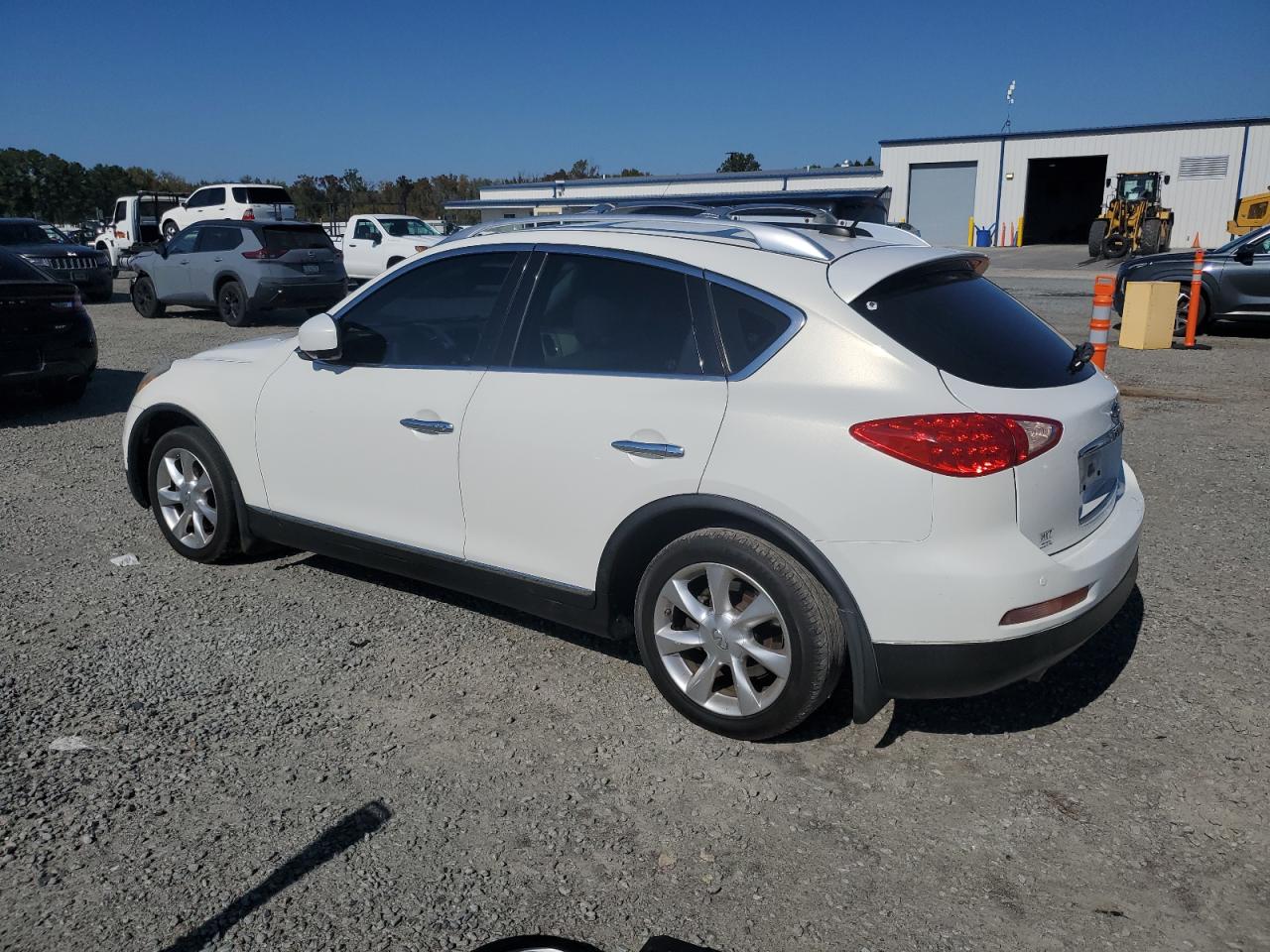 2009 Infiniti EX - Image 2