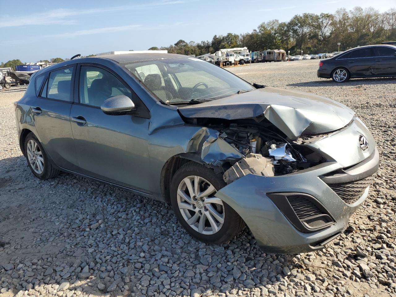 2012 Mazda 3 - Image 4