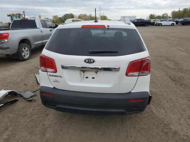 2011 KIA SORENTO BASE