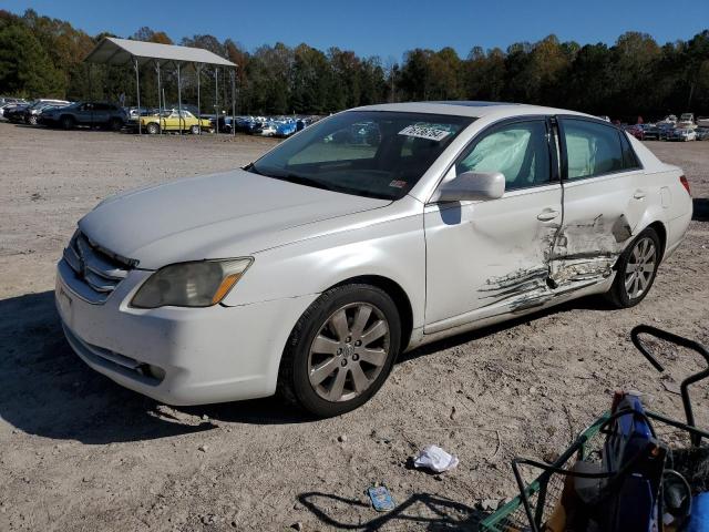 2006 Toyota Avalon Xl for Sale in Charles City, VA - Side