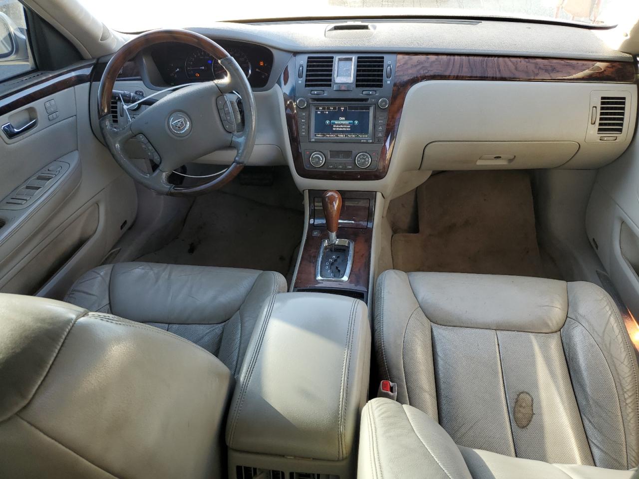 2007 Cadillac Dts VIN: 1G6KD57Y17U218041 Lot: 77543994