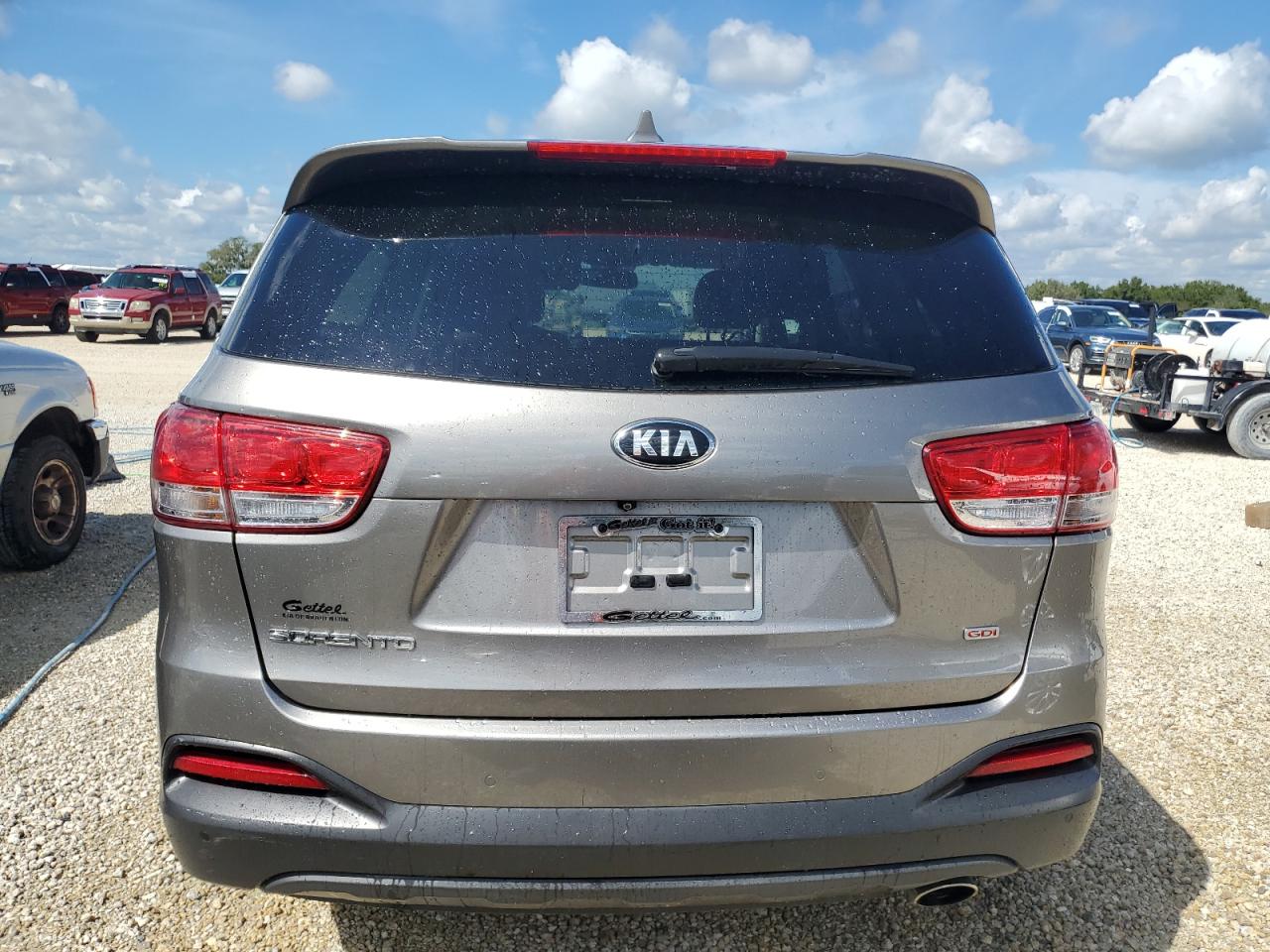 5XYPG4A34JG339527 2018 Kia Sorento Lx