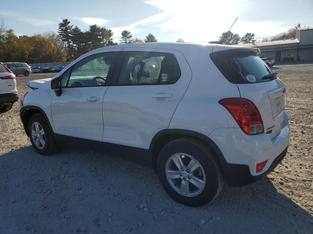 2019 Chevrolet Trax - Image 2