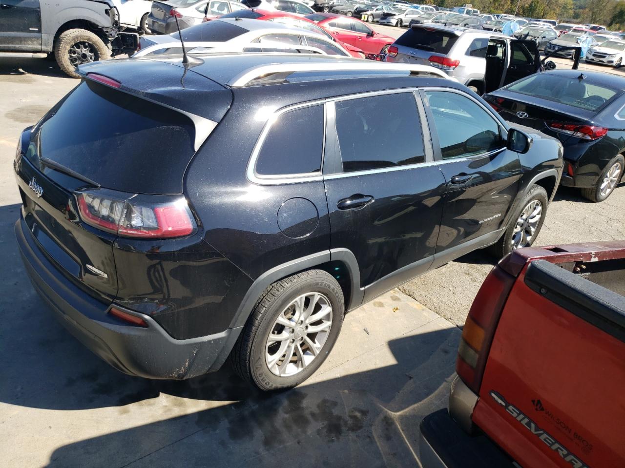 2019 Jeep Grand Cherokee - Image 3