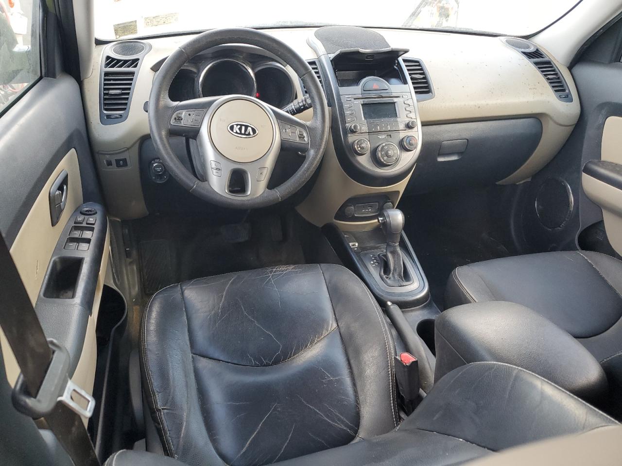 2011 Kia Soul + VIN: KNDJT2A26B7255110 Lot: 76158954