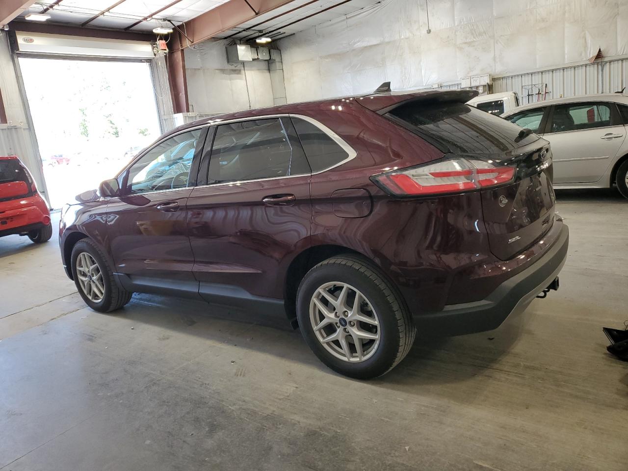 2FMPK4J97MBA16290 2021 FORD EDGE - Image 2