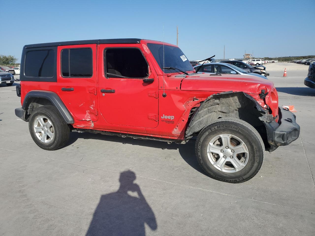 2019 Jeep Wrangler - Image 4
