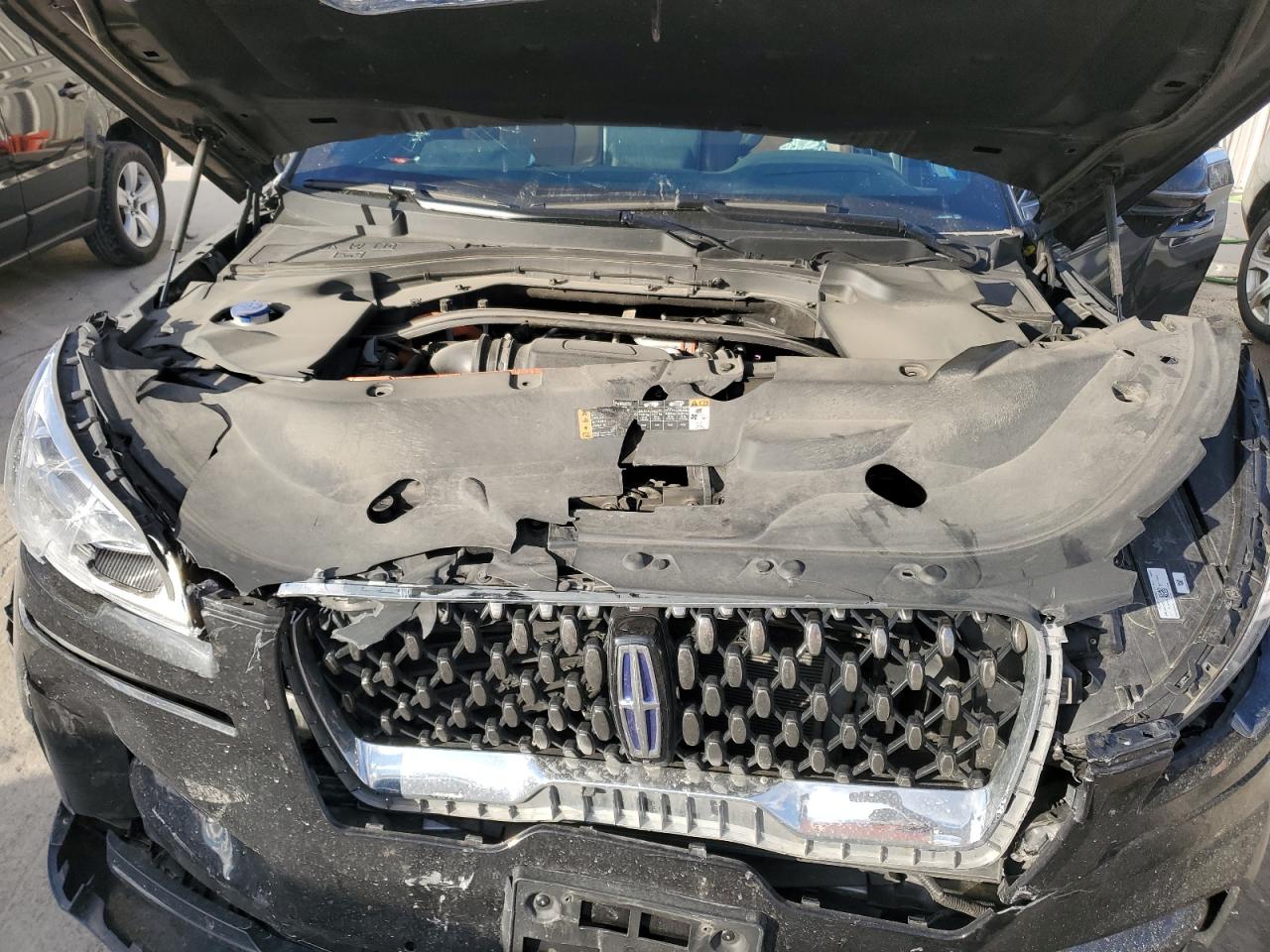 2020 Lincoln Aviator - Image 12