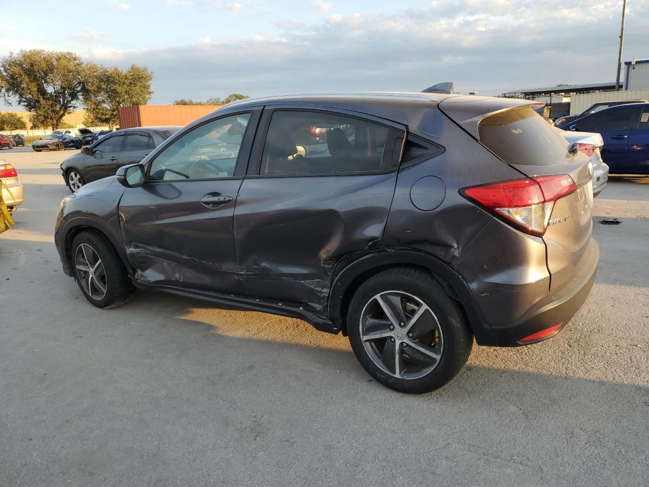 VIN 3CZRU6H50NM754786 2022 HONDA HR-V no.2