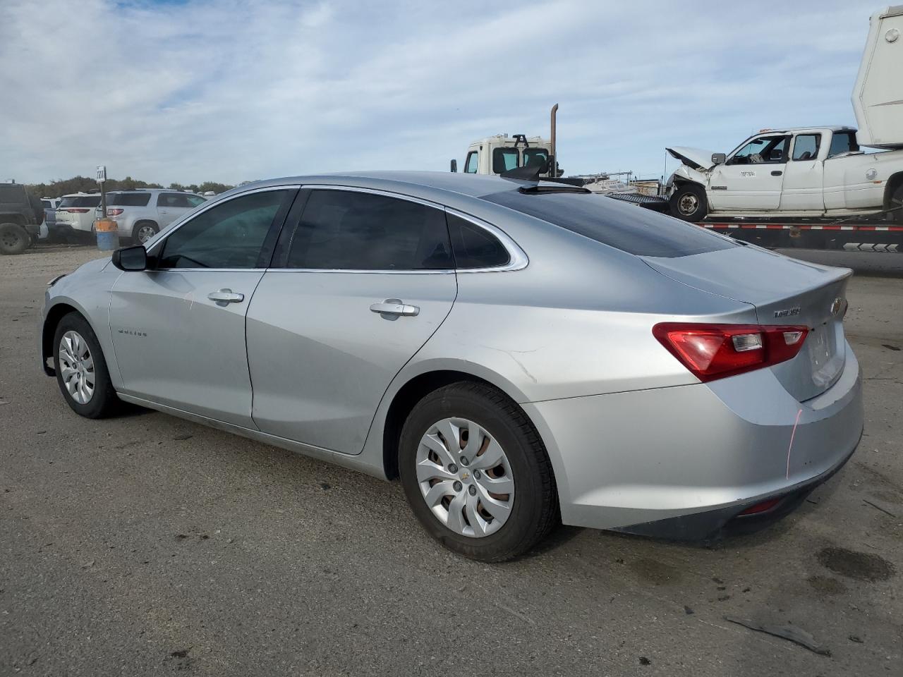 2017 Chevrolet Malibu - Image 2