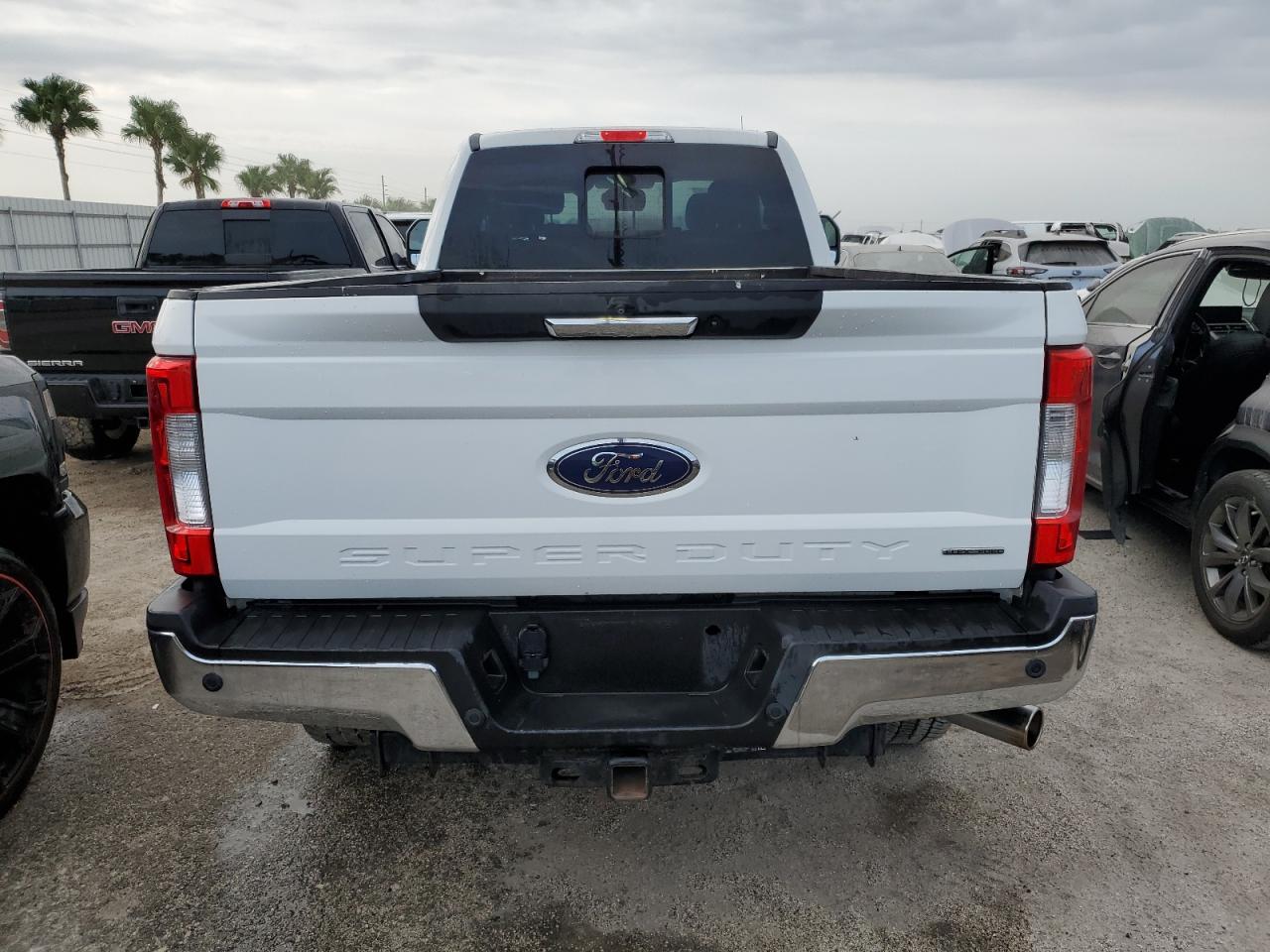 2017 Ford F250 Super Duty VIN: 1FT7X2B62HEB63240 Lot: 75746144