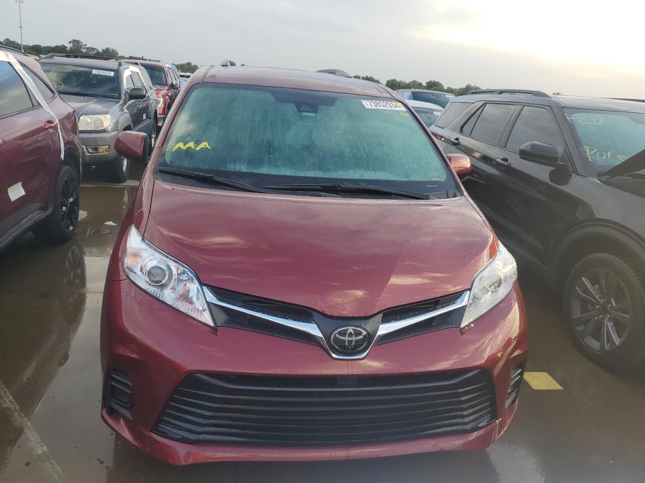 2019 Toyota Sienna - Image 5