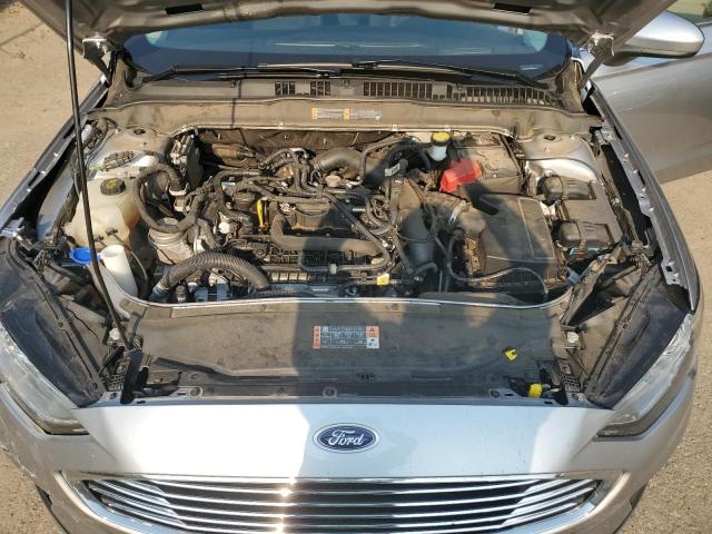 3FA6P0HD8LR160795 Ford Fusion SE 11