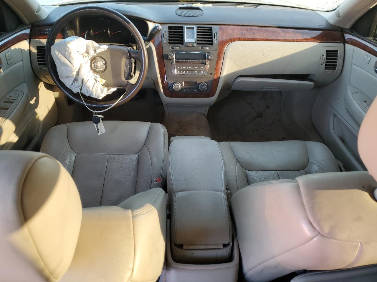 2007 Cadillac Dts VIN: 1G6KD57Y57U133946 Lot: 76586154