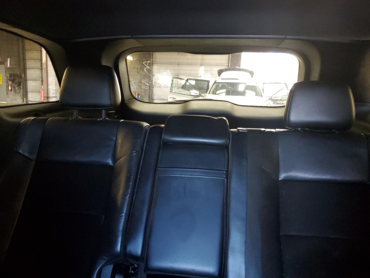 2015 Jeep Grand Cherokee - Image 10