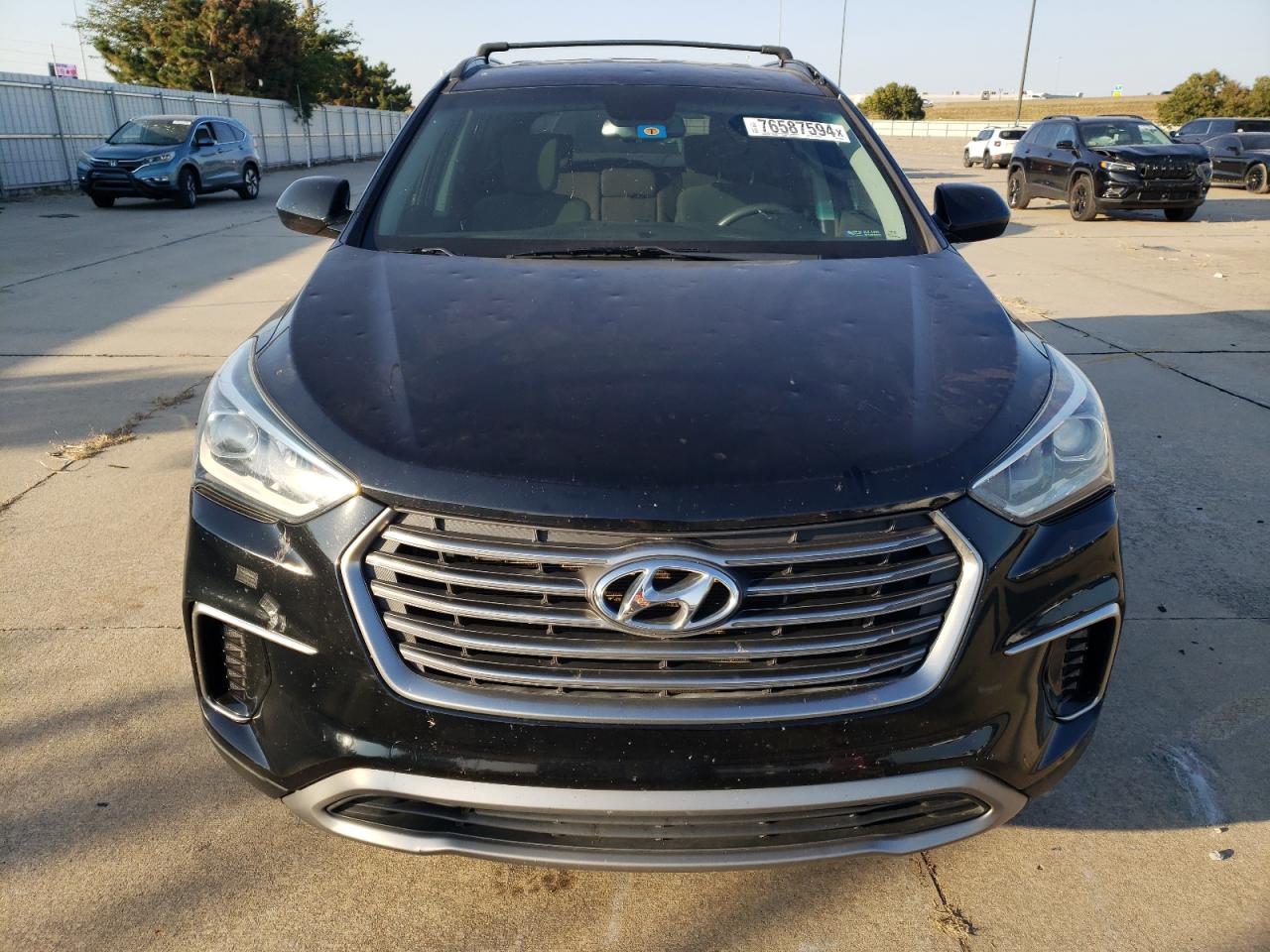 2019 Hyundai Santa Fe - Image 5