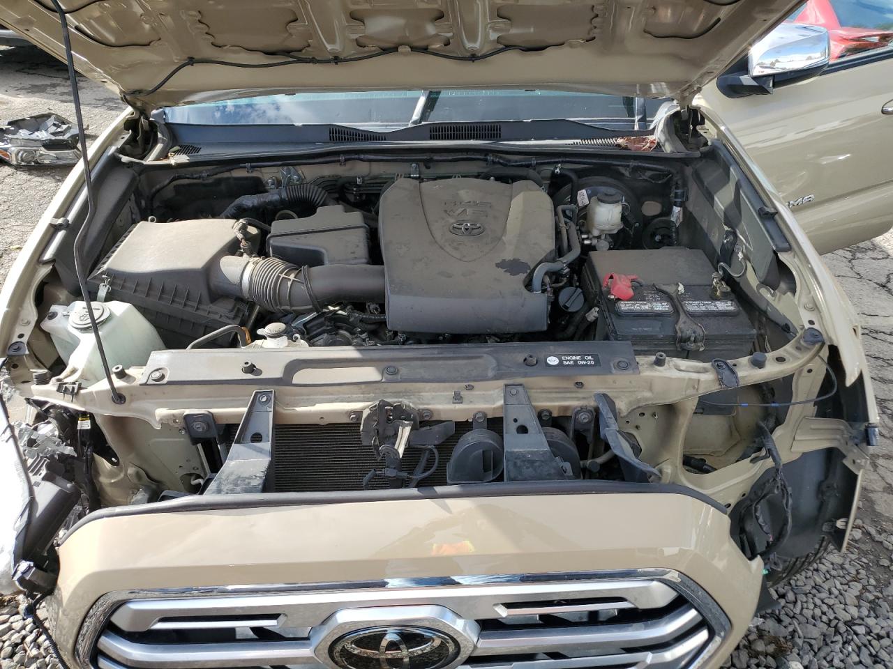 2018 Toyota Tacoma - Image 11