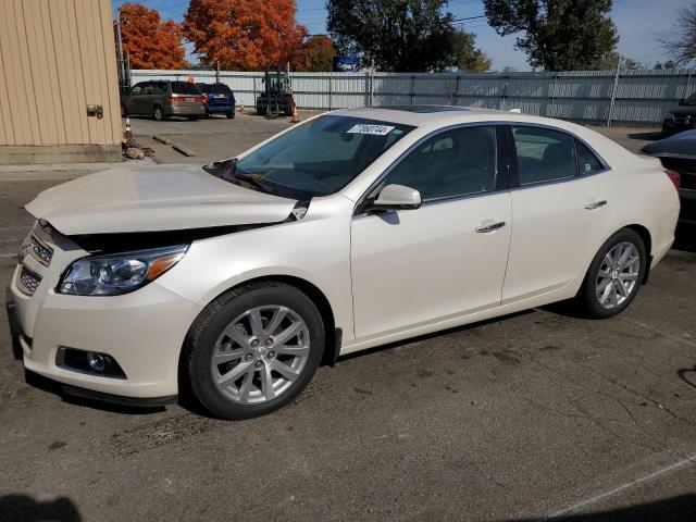  CHEVROLET MALIBU 2013 Белы