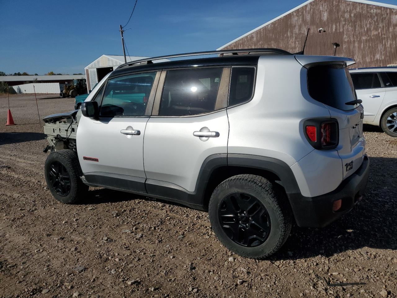 2018 Jeep Renegade - Image 2