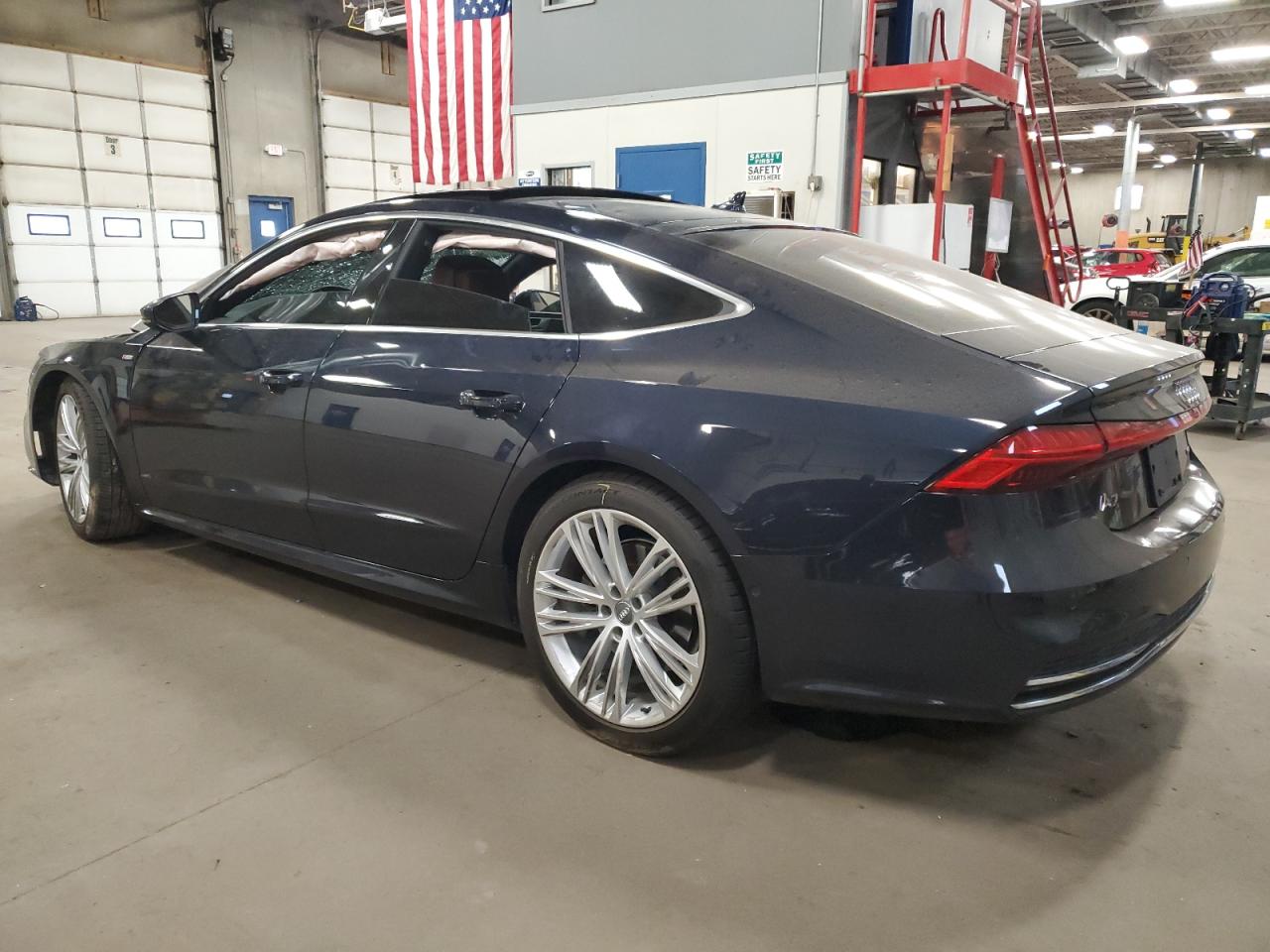 VIN WAUV2AF20KN127476 2019 AUDI A7 no.2