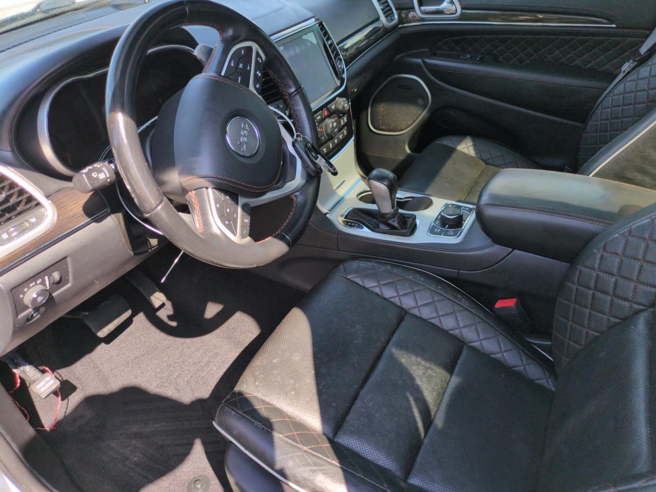 2020 Jeep Grand Cherokee - Image 7