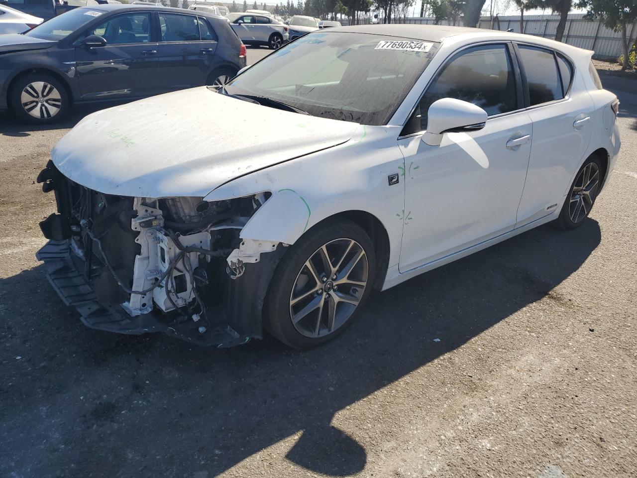 2014 Lexus CT - Image 1