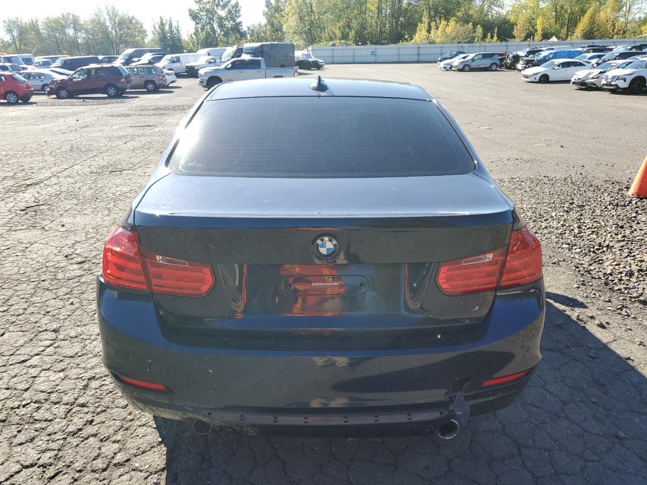 WBA3B9G52FNR94026 2015 BMW 335 Xi