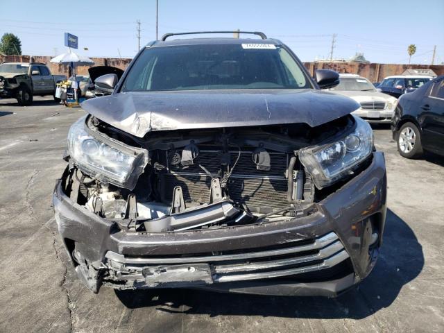  TOYOTA HIGHLANDER 2018 Угольный