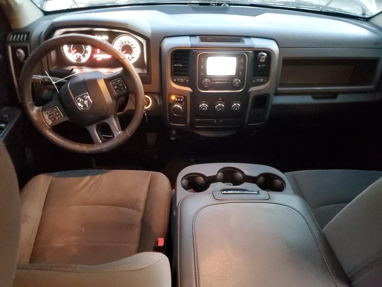 2015 RAM 1500 - Image 8