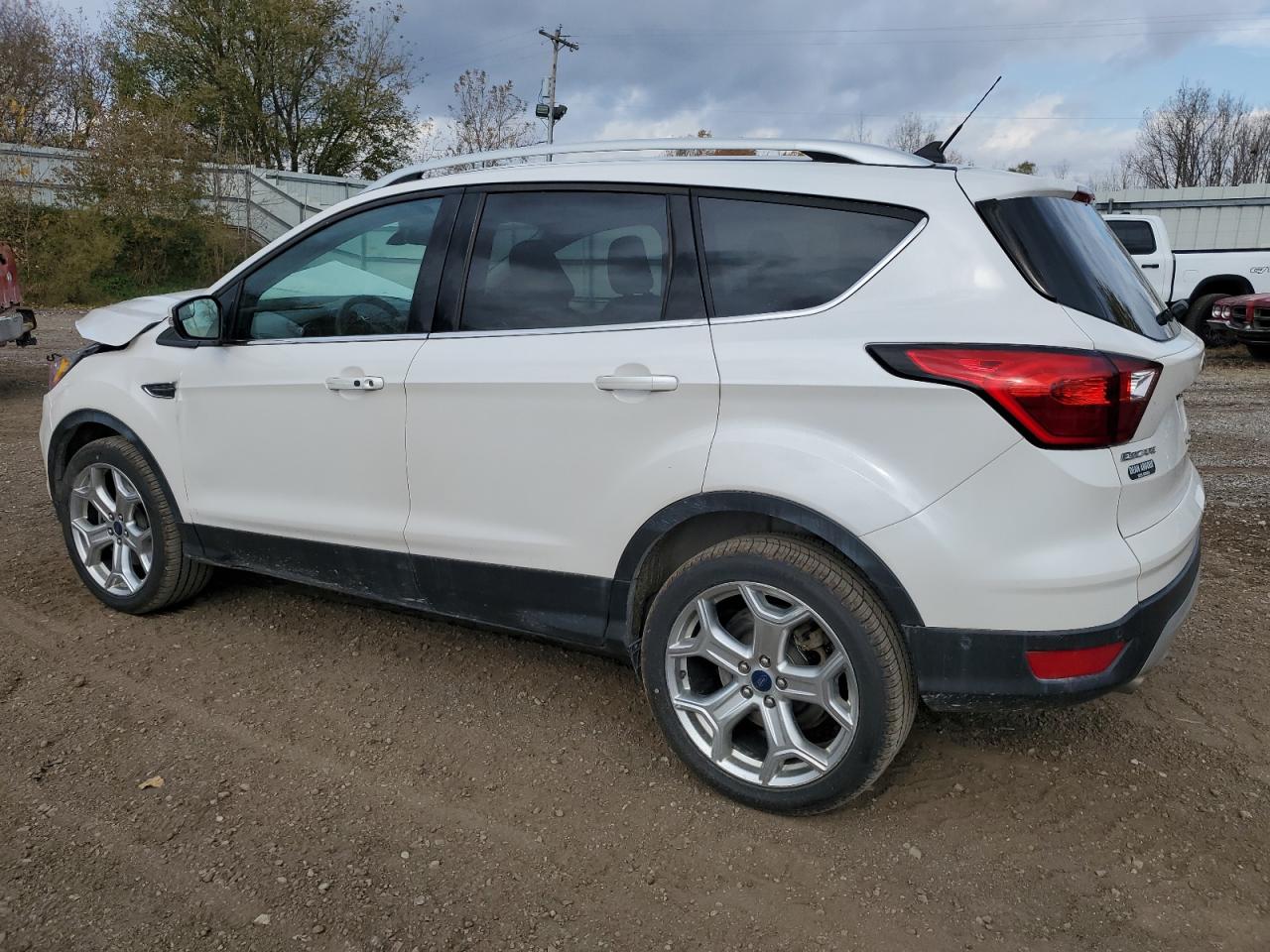 2019 Ford Escape - Image 2