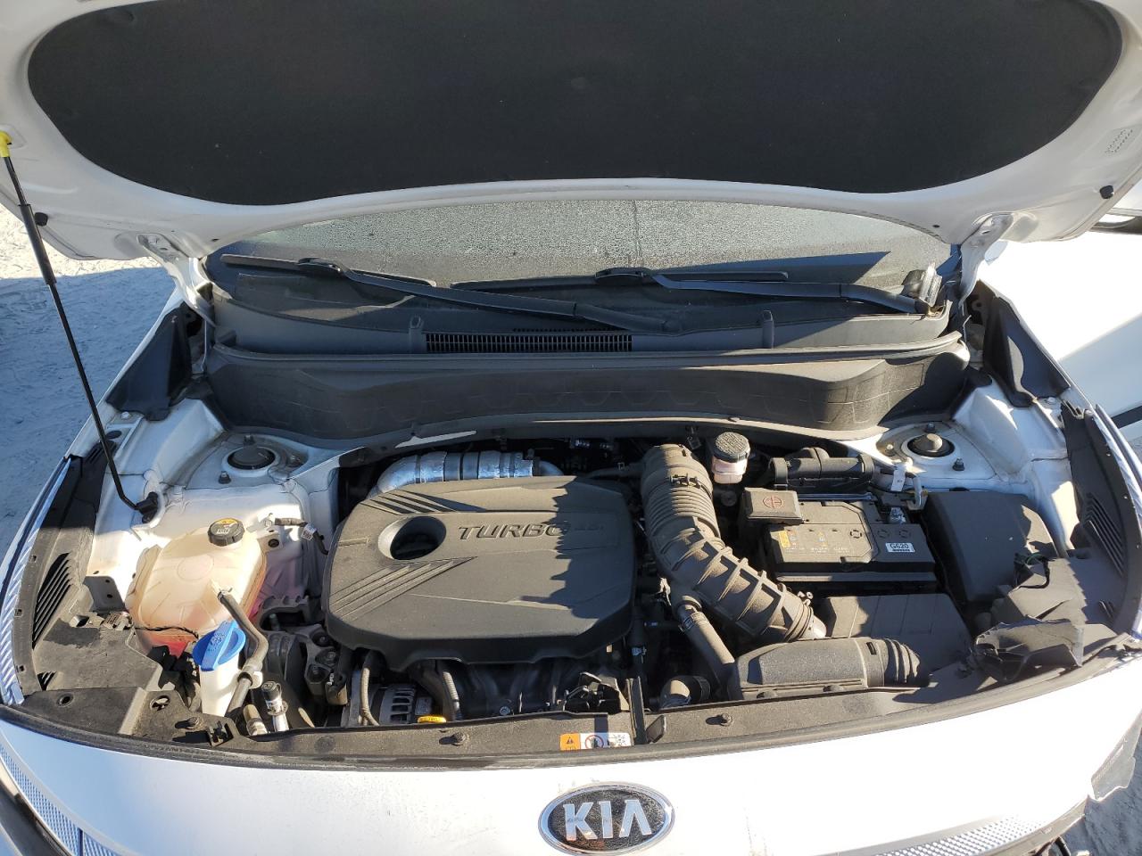 2021 Kia Seltos Sx VIN: KNDETCA24M7157302 Lot: 76285694