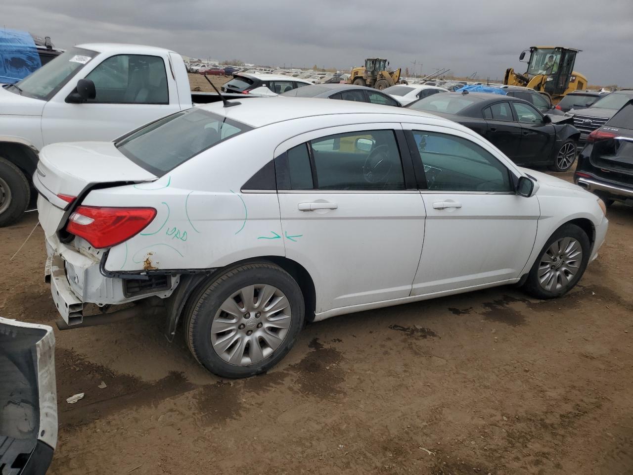 2014 Chrysler 200 - Image 3