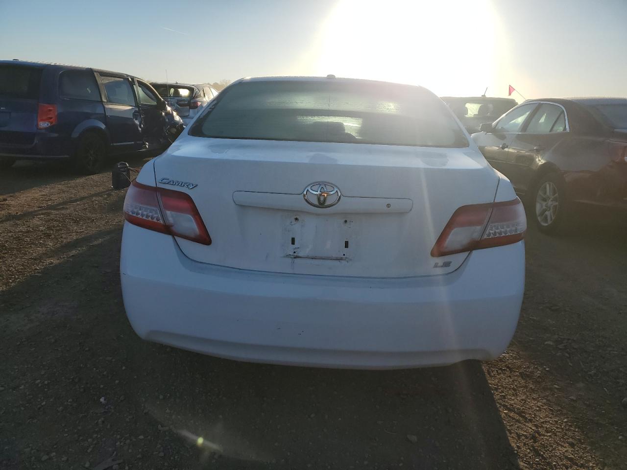 2010 Toyota Camry Base VIN: 4T4BF3EK9AR045632 Lot: 76413614