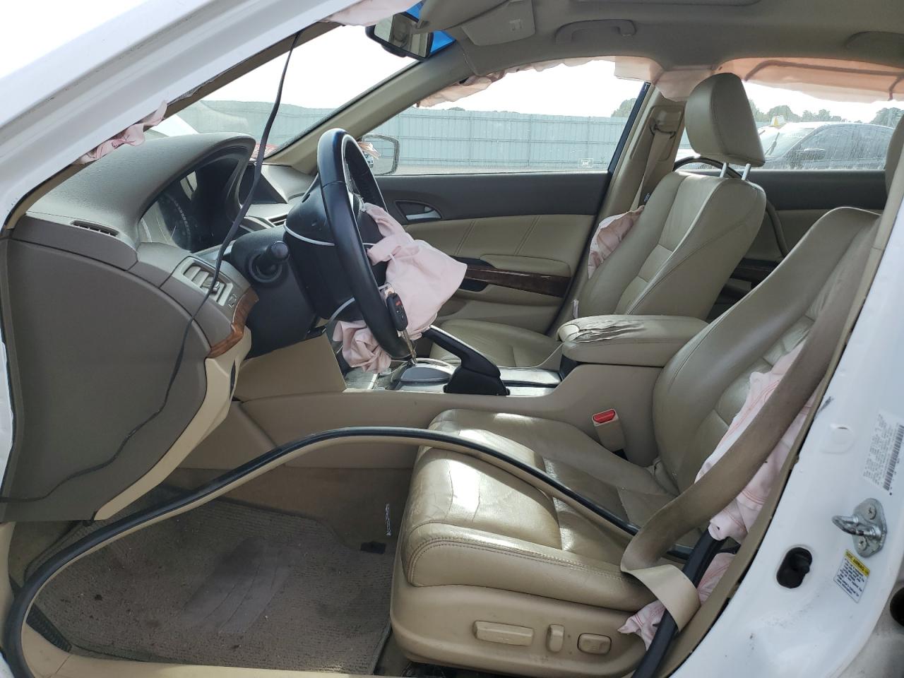 2009 Honda Accord Exl VIN: 1HGCP26869A084335 Lot: 74290654