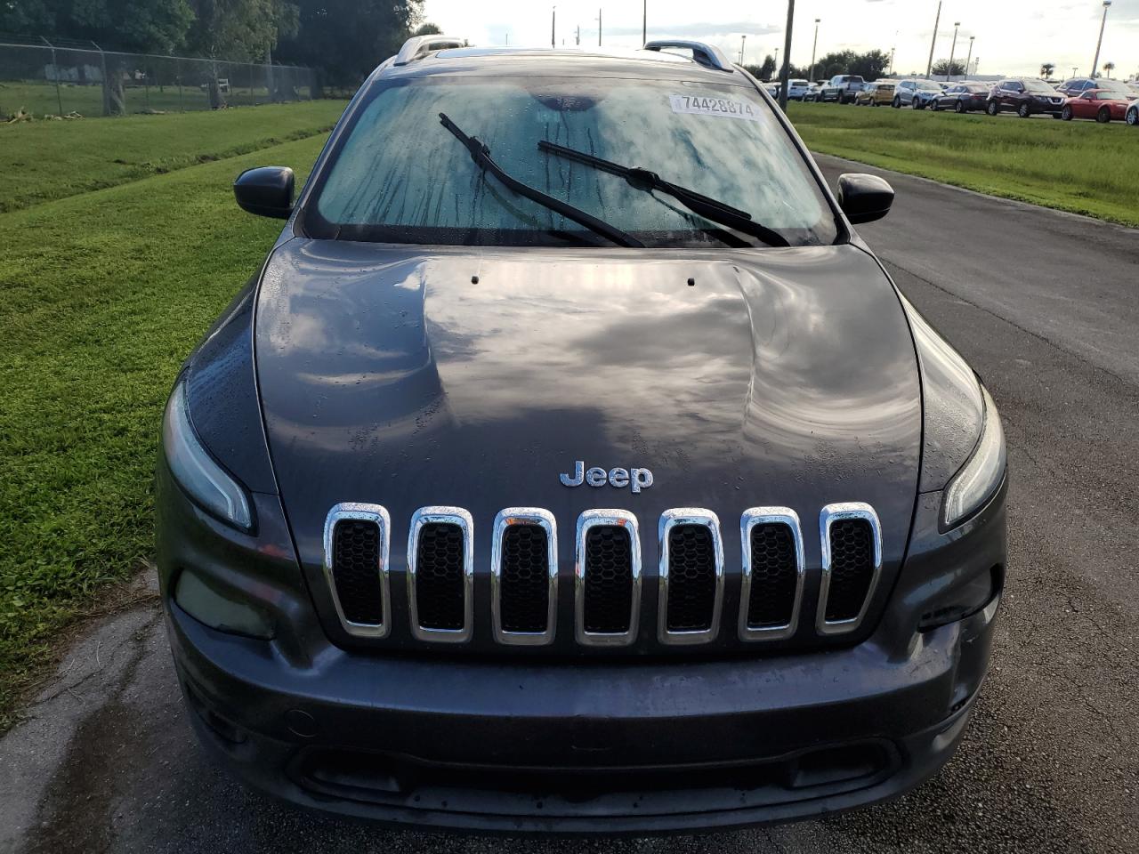 2014 Jeep Grand Cherokee - Image 5
