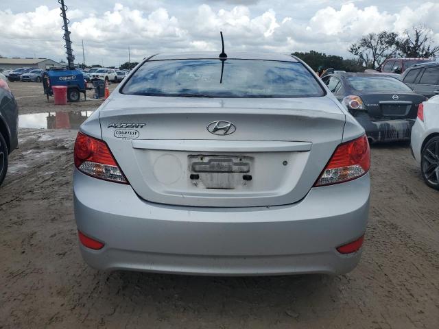  HYUNDAI ACCENT 2013 Srebrny