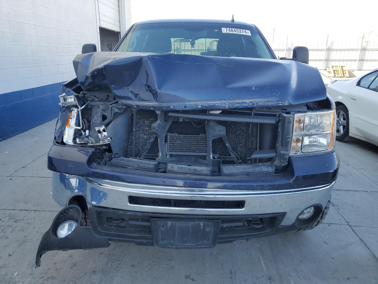 2011 GMC Sierra - Image 5