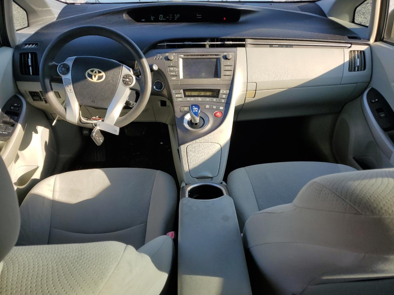 JTDKN3DU5C5439131 2012 Toyota Prius