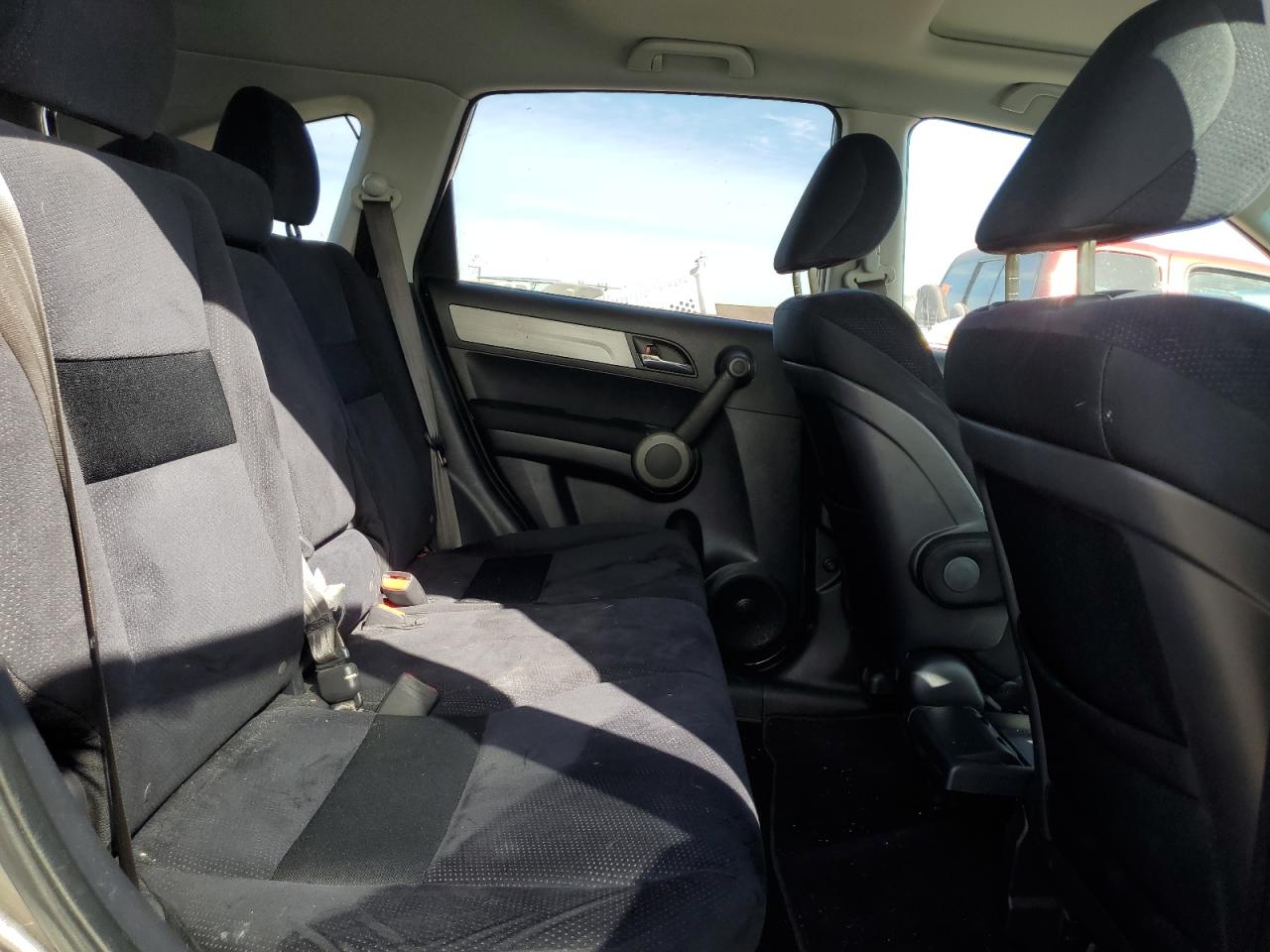 2010 Honda CR-V - Image 11