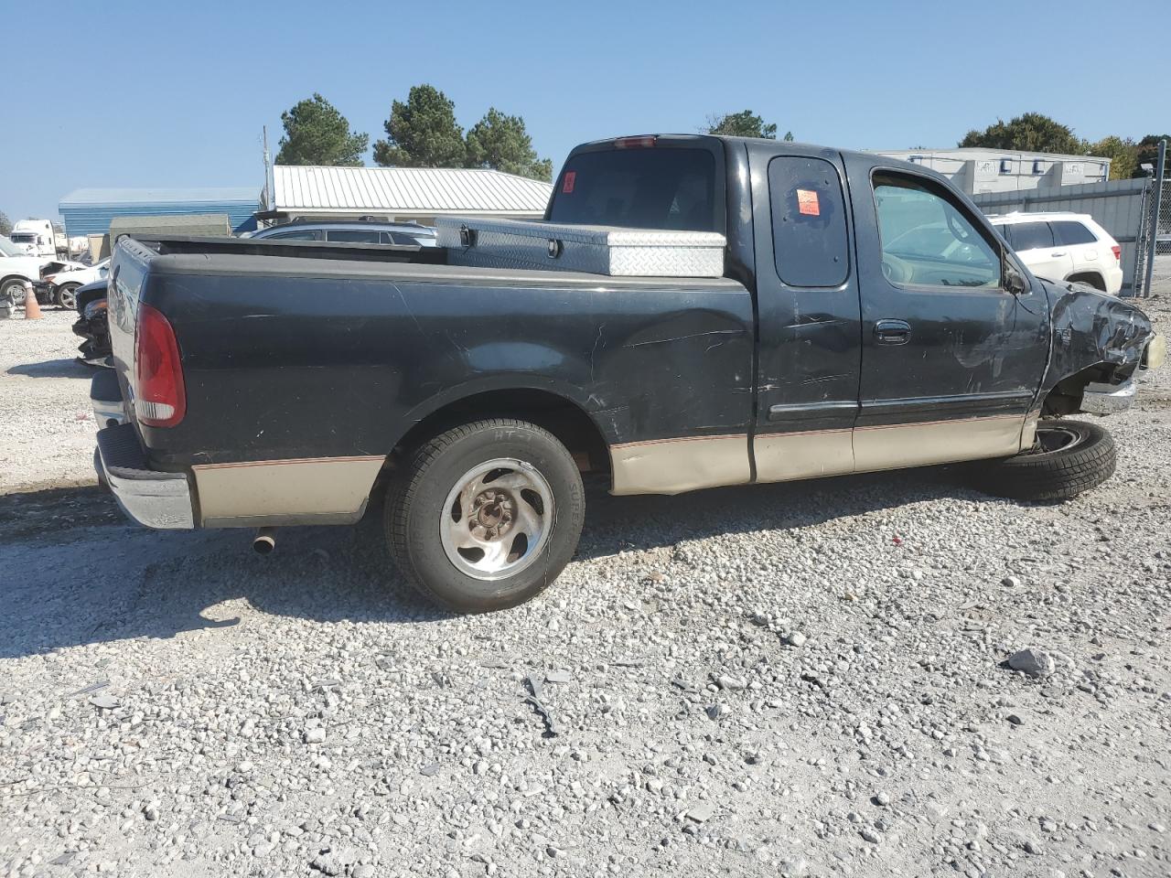 2000 Ford F-150 - Image 3
