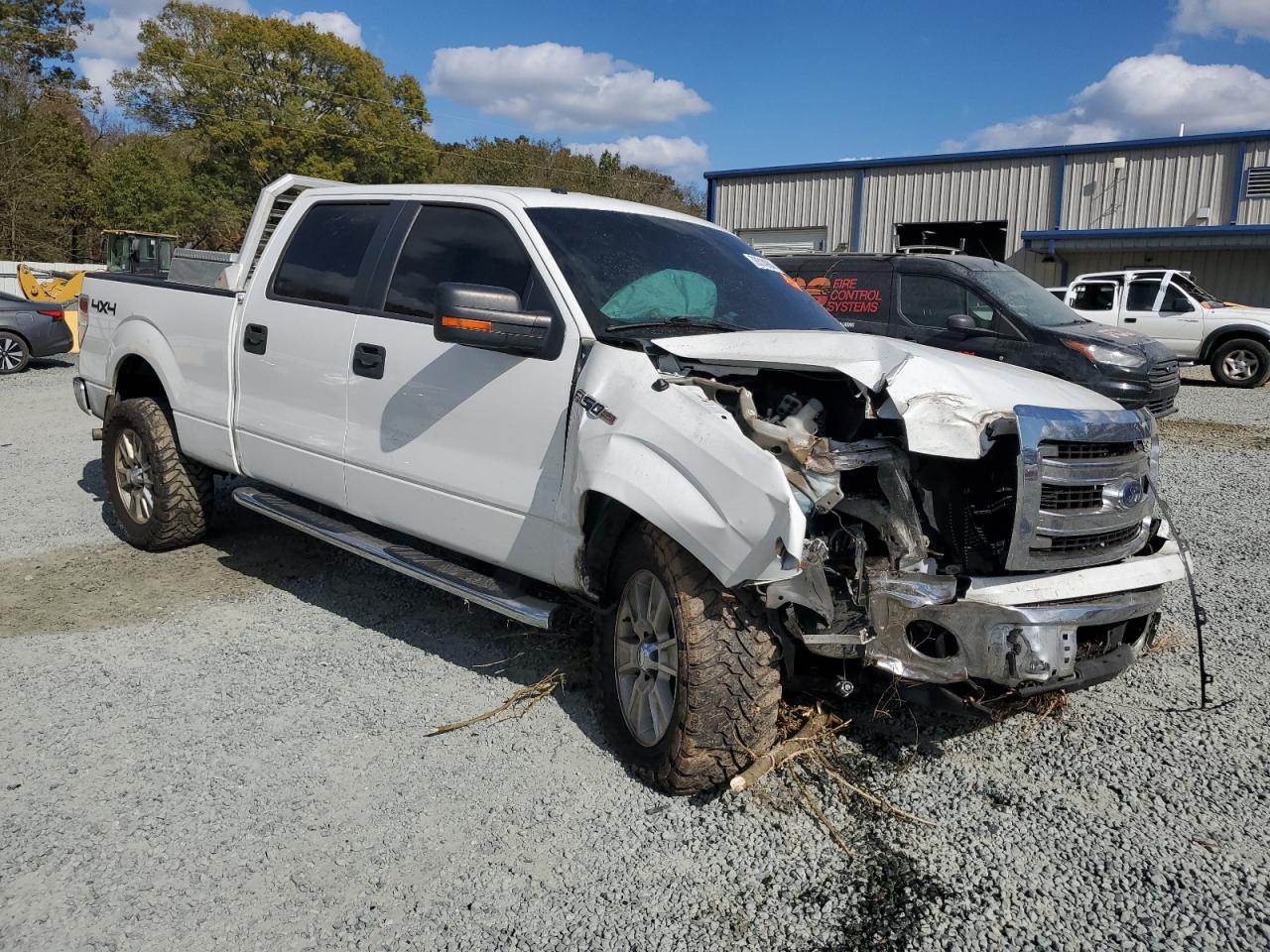 2014 Ford F-150 - Image 4