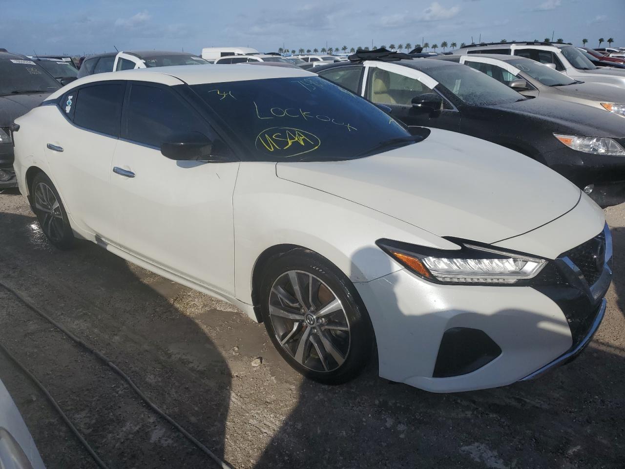2020 Nissan Maxima - Image 4