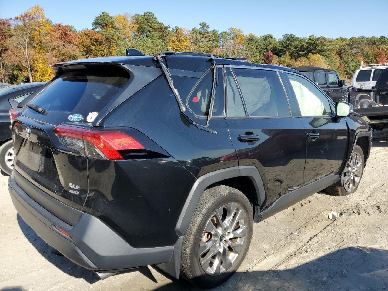 2022 Toyota RAV 4 - Image 3