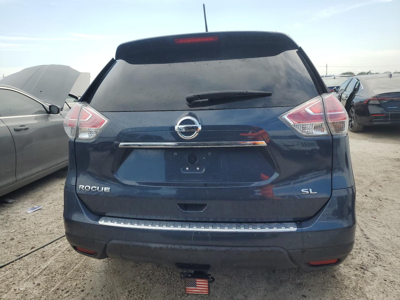2015 Nissan Rogue - Image 6
