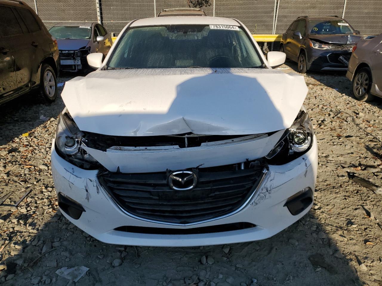 2016 Mazda 3 - Image 5