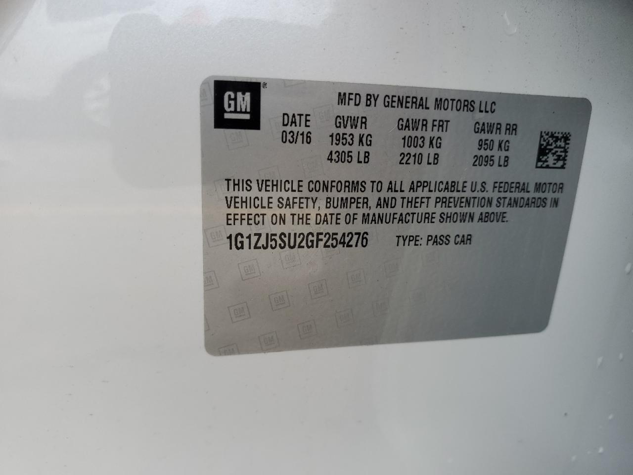 2016 Chevrolet Malibu - Image 13