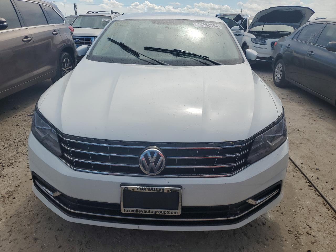 2017 Volkswagen Passat S VIN: 1VWAT7A32HC056817 Lot: 74950144