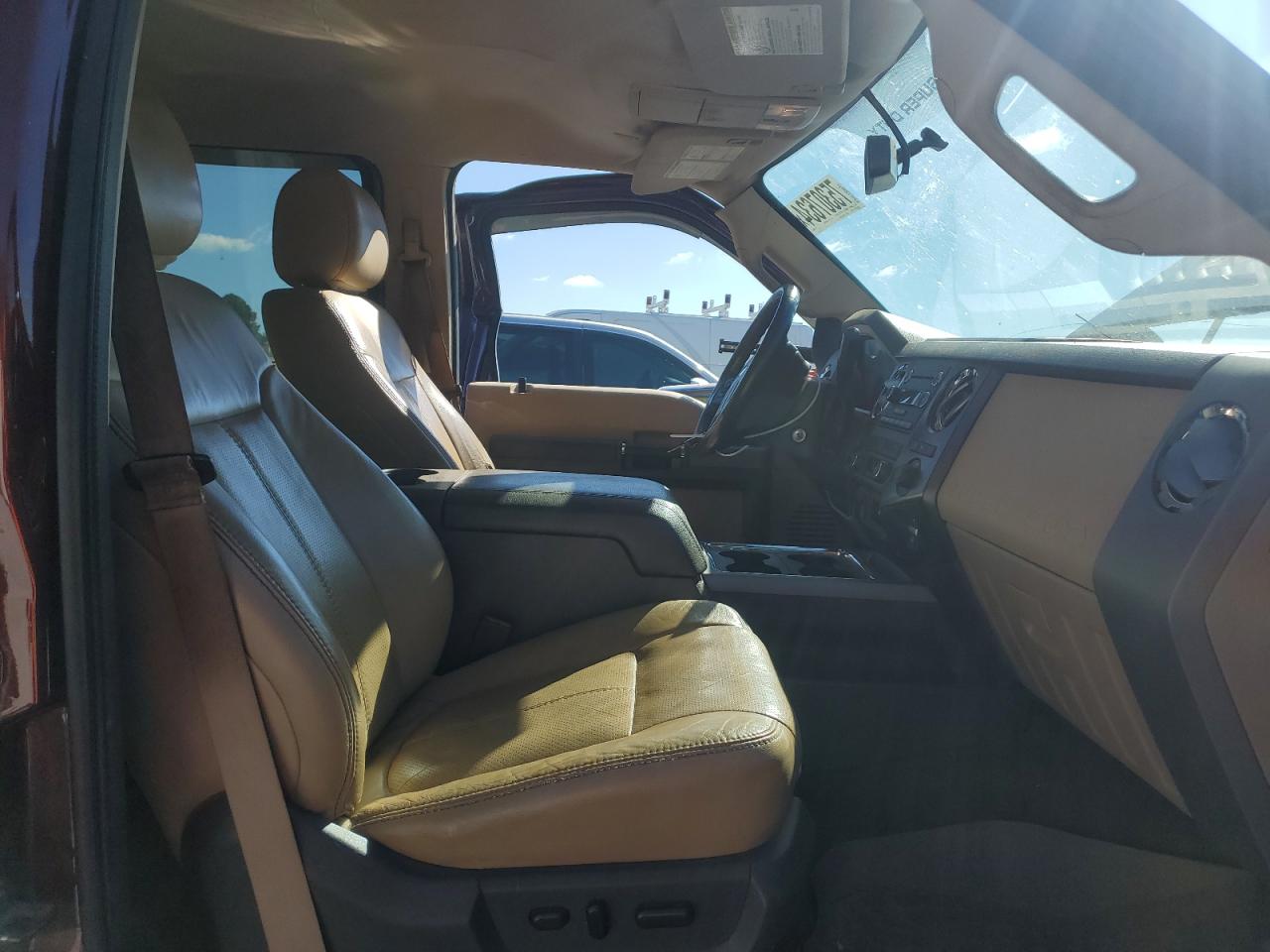 2012 Ford F250 - Image 7