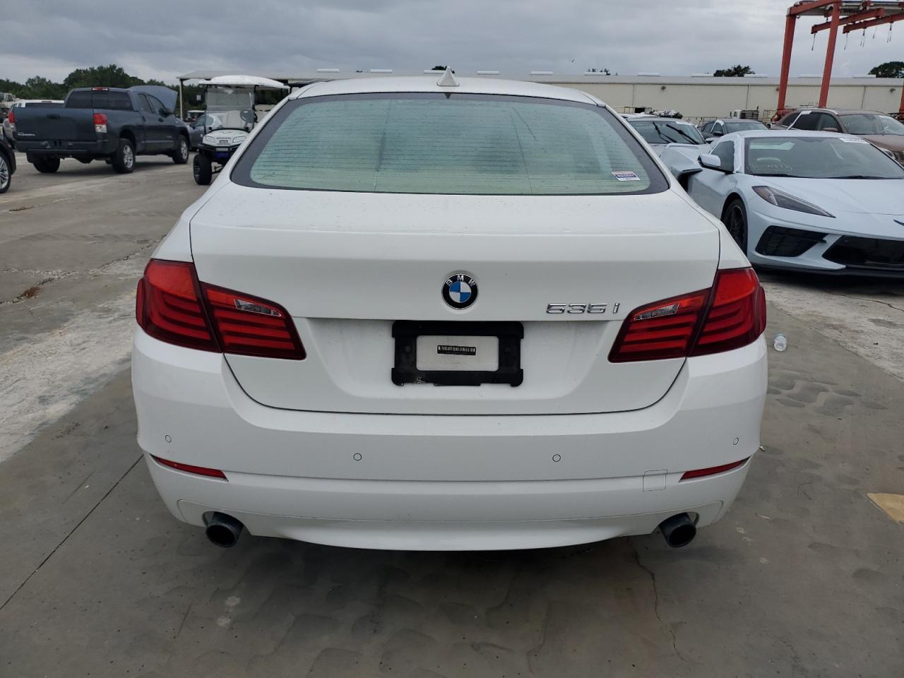 WBAFU7C50BC876743 2011 BMW 535 Xi